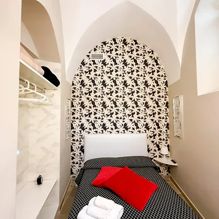 ゲストハウス Finya Apartments - Affitti Brevi Italia *